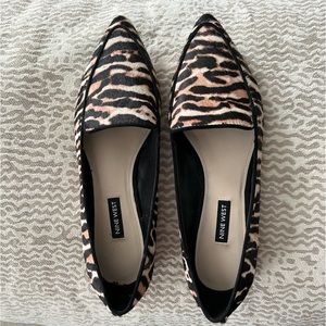 Final sale - moving! NWOT Fur flats by Nine West